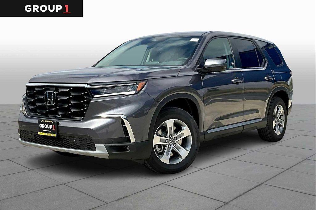 new 2025 Honda Pilot car, priced at $47,095