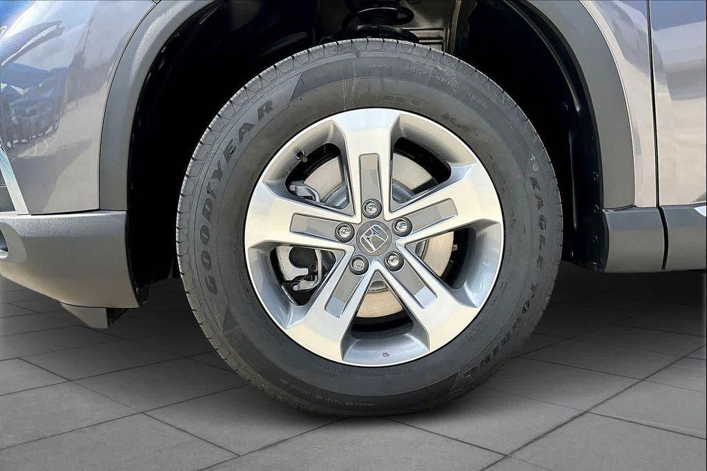 new 2025 Honda Pilot car, priced at $47,095