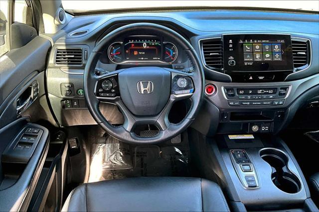 used 2022 Honda Pilot car, priced at $32,325