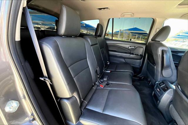 used 2022 Honda Pilot car, priced at $32,325