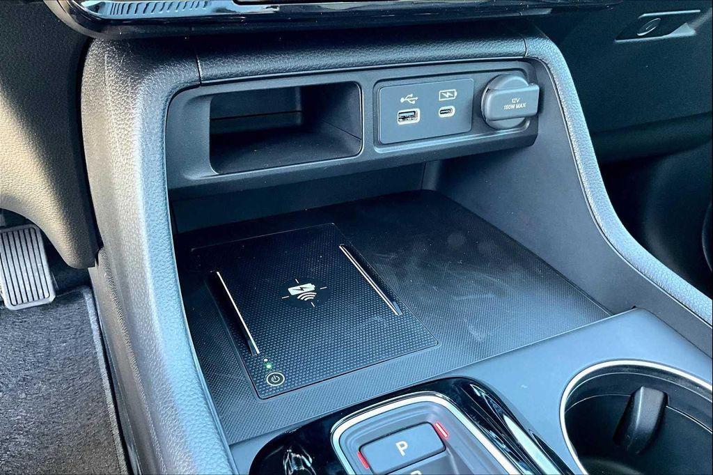 new 2025 Honda Pilot car, priced at $46,484