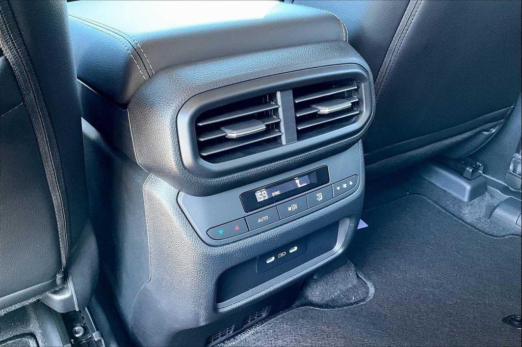 new 2025 Honda Pilot car, priced at $46,484