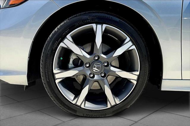 used 2025 Honda Civic Hybrid car, priced at $31,190