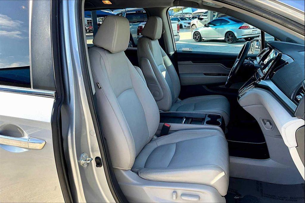 used 2020 Honda Odyssey car, priced at $27,971