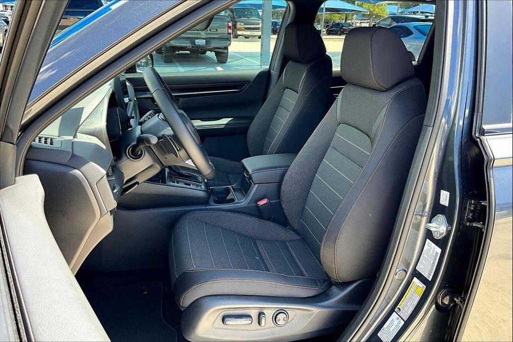 new 2026 Honda CR-V Hybrid car, priced at $37,025