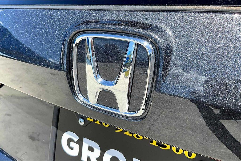new 2026 Honda CR-V Hybrid car, priced at $37,025