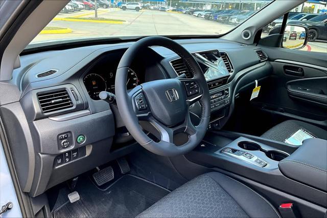 new 2025 Honda Ridgeline car, priced at $42,000