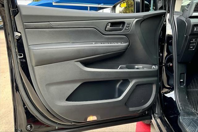new 2025 Honda Odyssey car, priced at $43,670