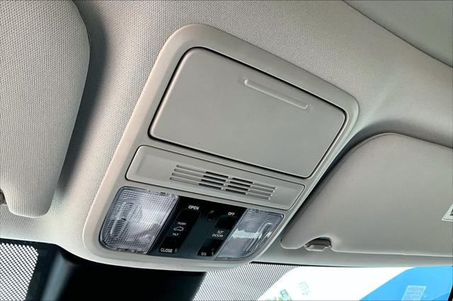 new 2025 Honda Odyssey car, priced at $43,670