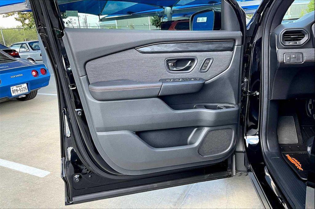new 2026 Honda Passport car, priced at $48,332
