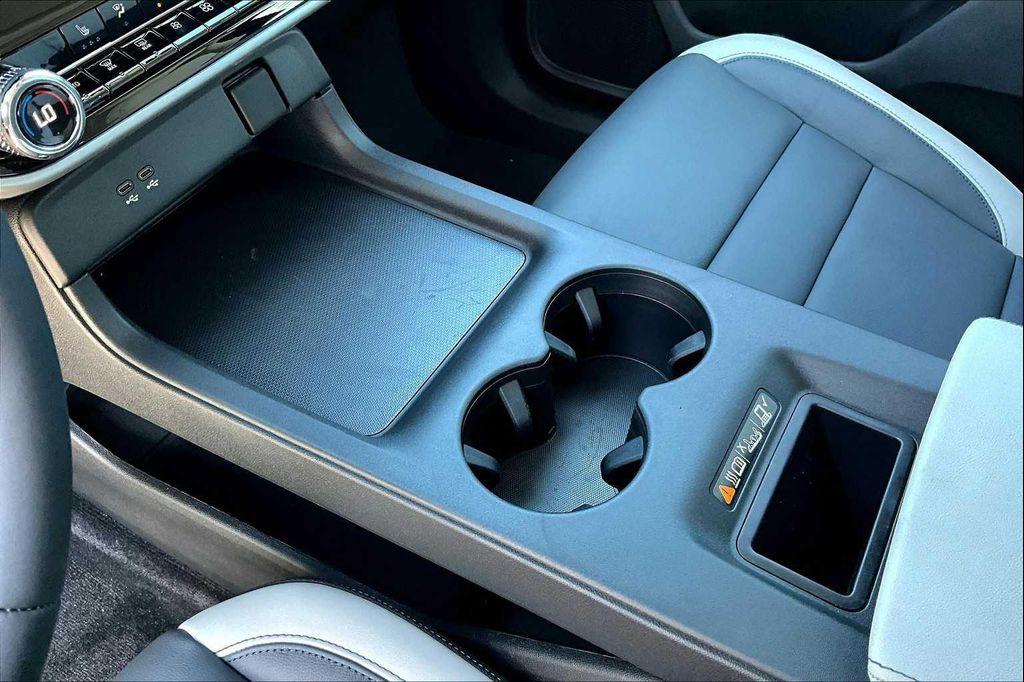 new 2025 Honda Prologue car, priced at $56,605