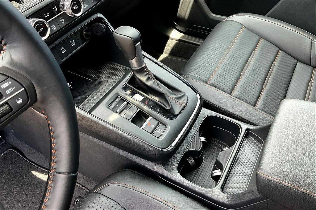 new 2026 Honda CR-V Hybrid car, priced at $41,675