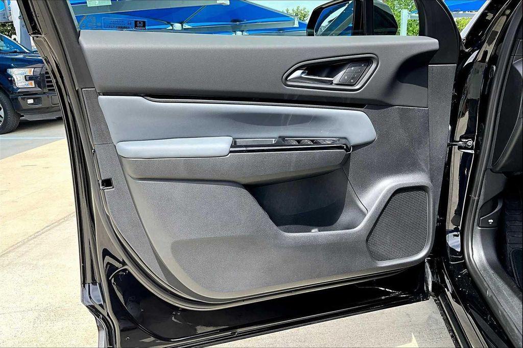 new 2025 Honda Prologue car, priced at $56,605