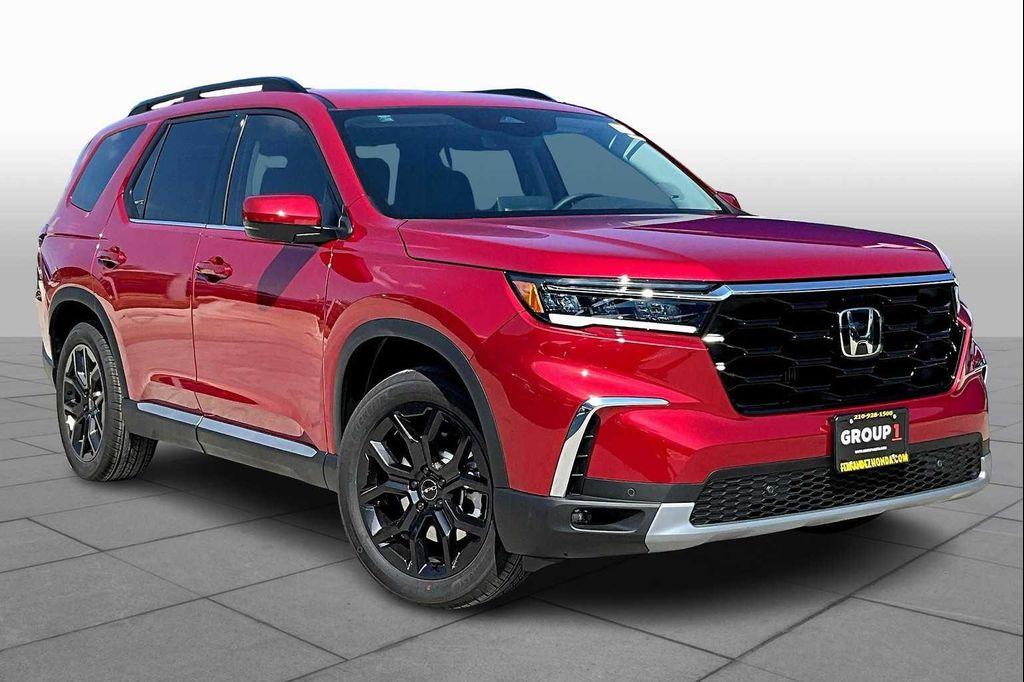 new 2025 Honda Pilot car, priced at $51,350