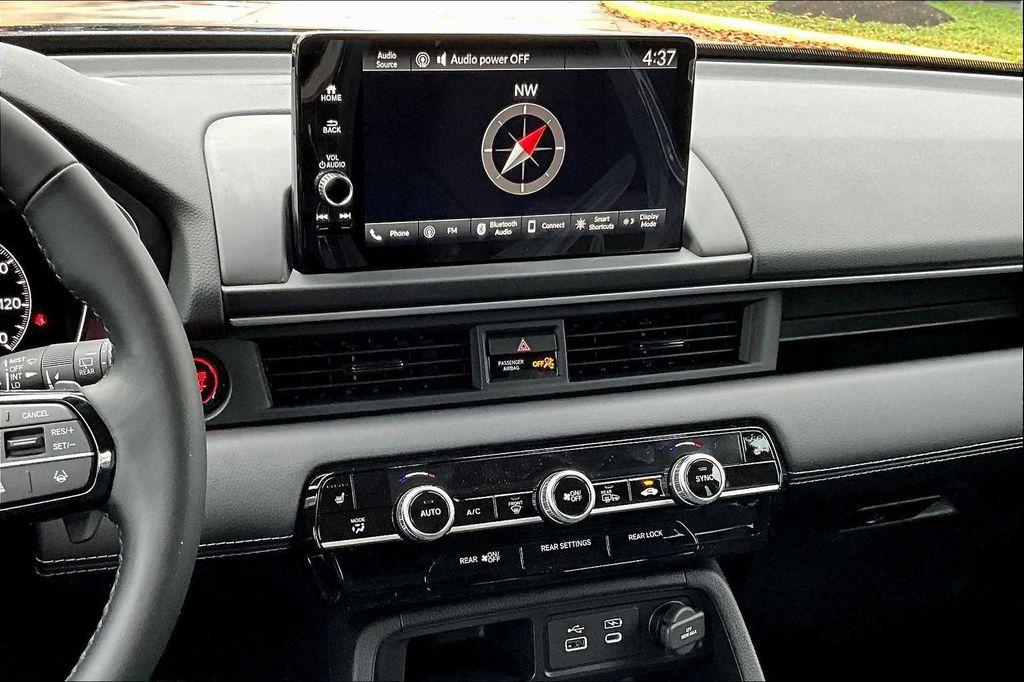 new 2025 Honda Pilot car, priced at $46,050