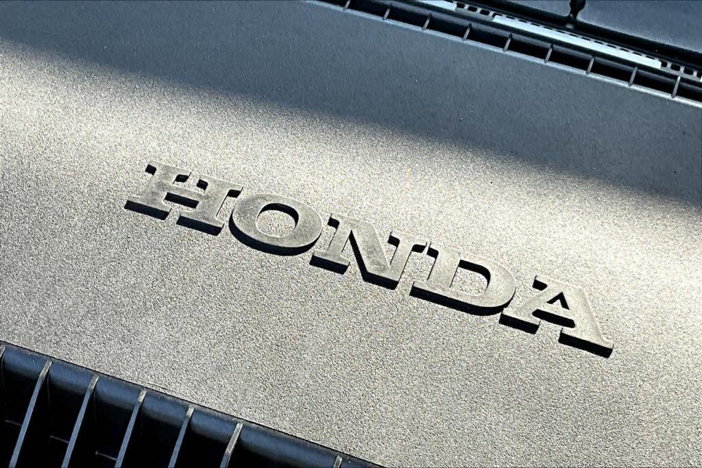 new 2025 Honda Pilot car, priced at $45,525