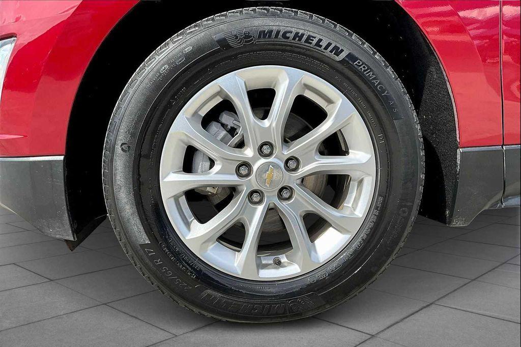 used 2021 Chevrolet Equinox car, priced at $18,471
