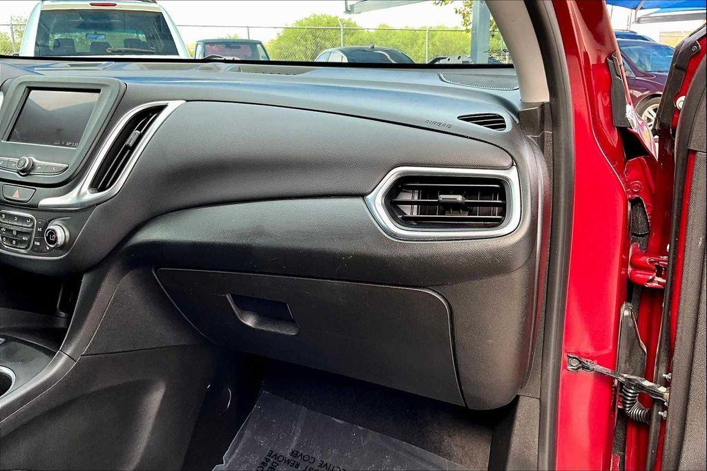 used 2021 Chevrolet Equinox car, priced at $18,471