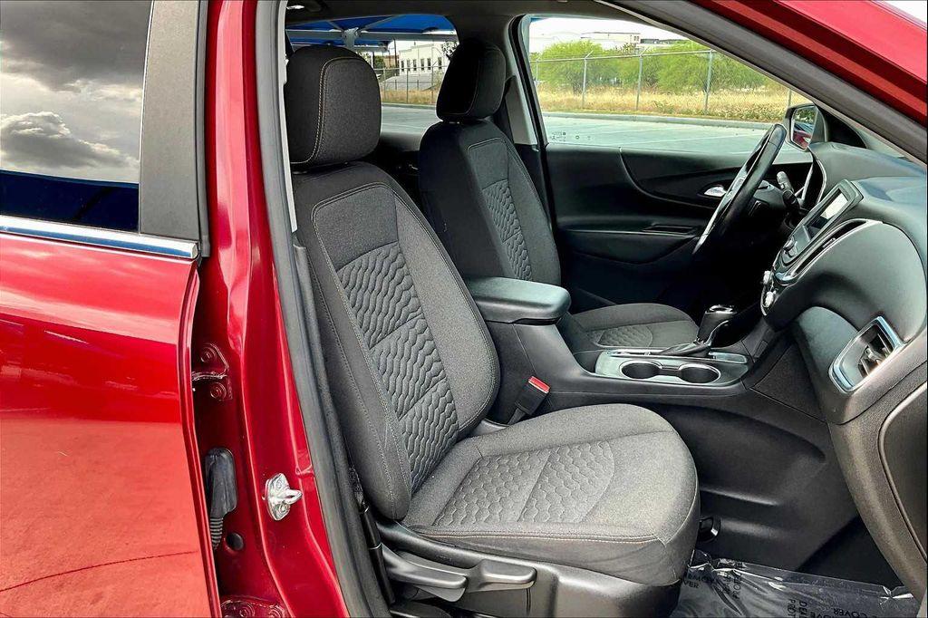 used 2021 Chevrolet Equinox car, priced at $18,471
