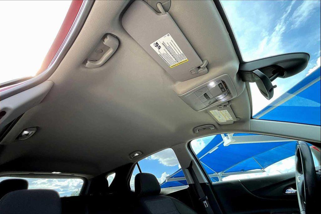 used 2021 Chevrolet Equinox car, priced at $18,471