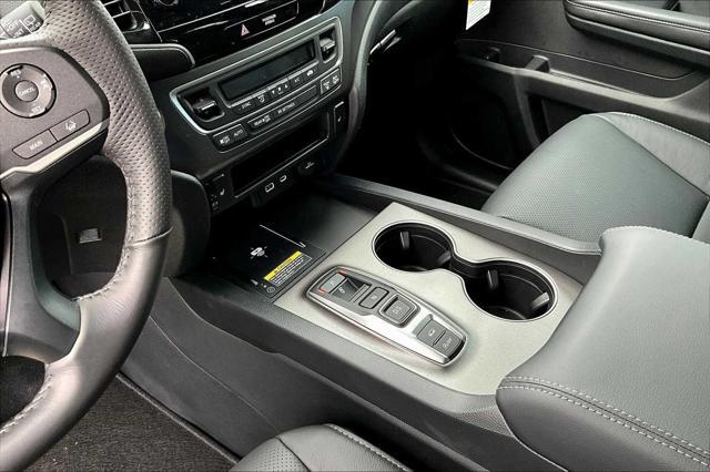 new 2025 Honda Passport car, priced at $43,850