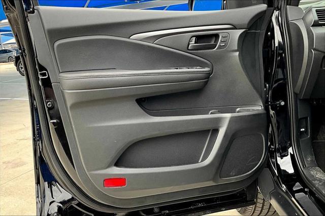 new 2025 Honda Passport car, priced at $43,850