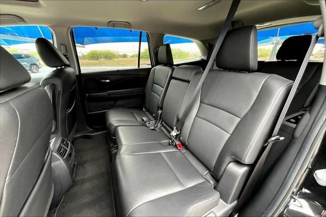 used 2022 Honda Pilot car, priced at $31,125