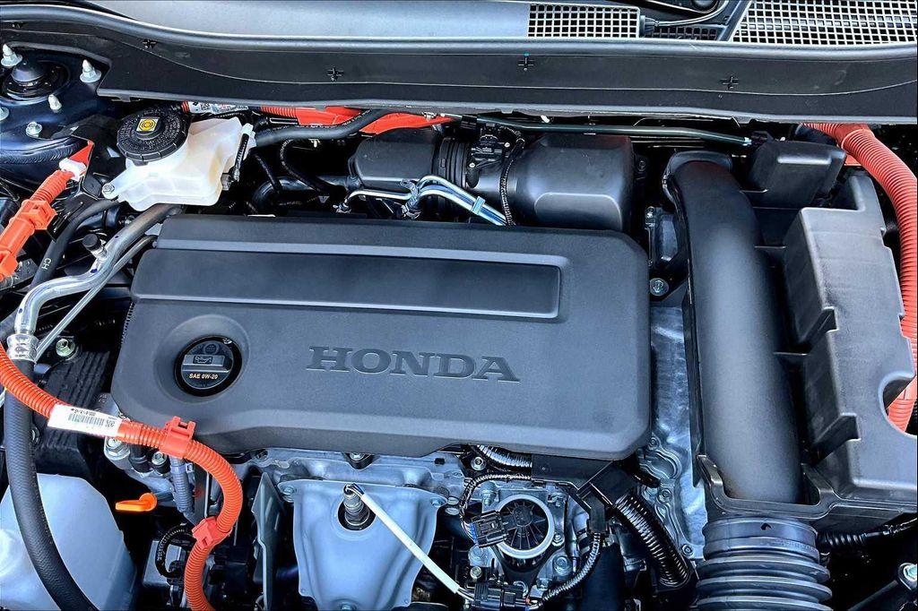 new 2026 Honda CR-V Hybrid car, priced at $40,175