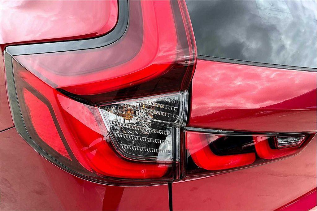 new 2026 Honda CR-V Hybrid car, priced at $40,699