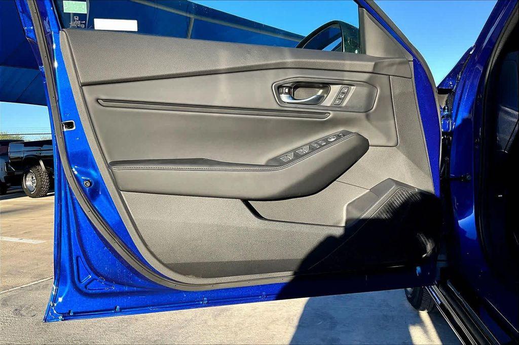 new 2025 Honda Accord Hybrid car, priced at $35,995