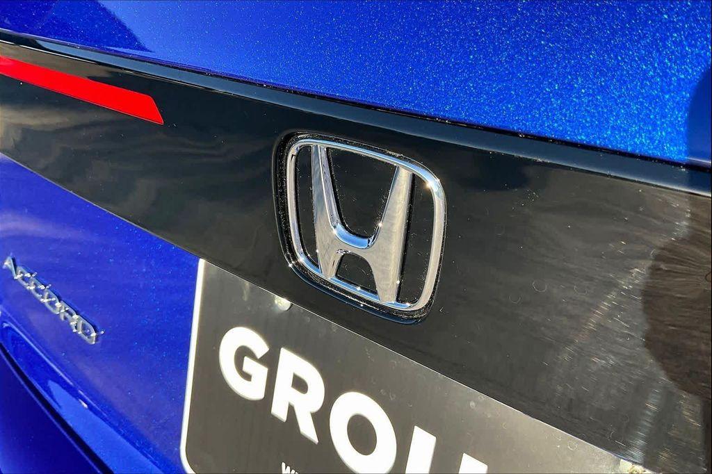 new 2025 Honda Accord Hybrid car, priced at $35,995