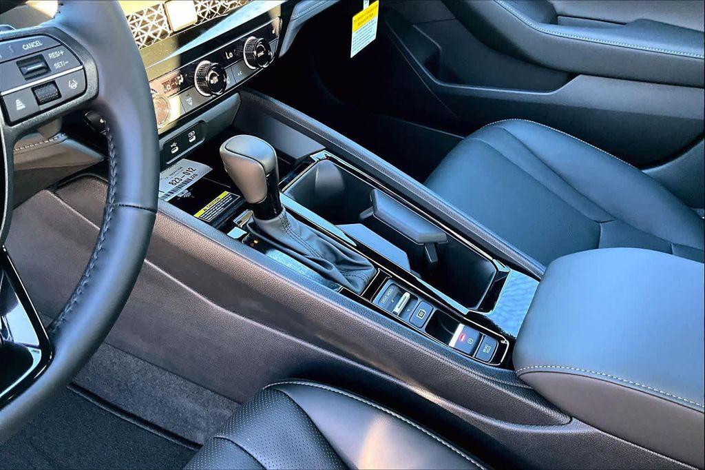 new 2025 Honda Accord Hybrid car, priced at $35,995