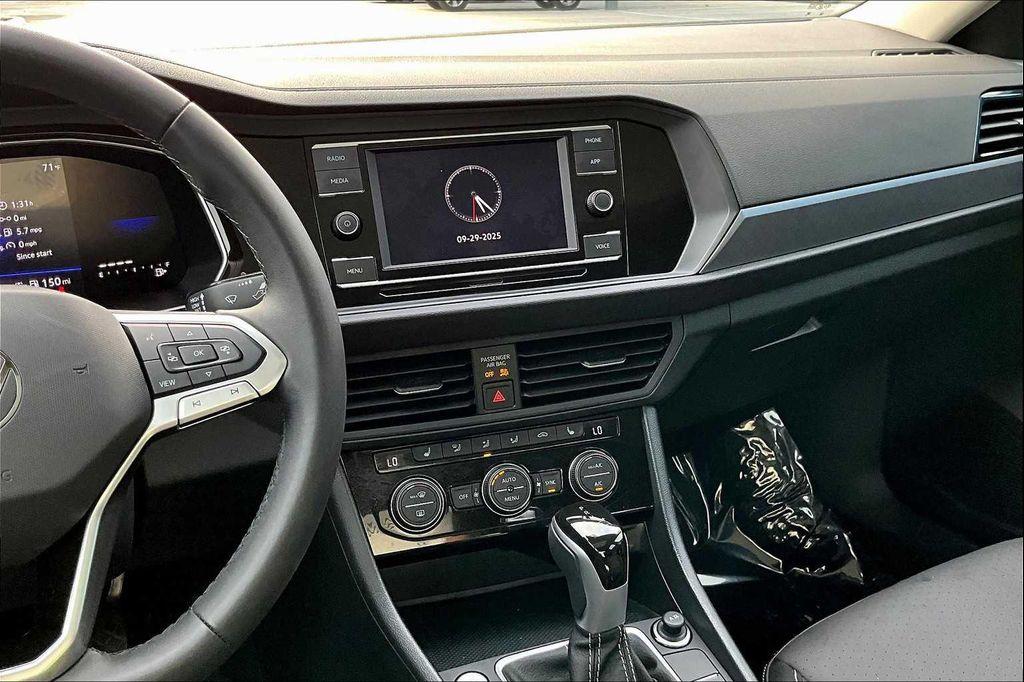 used 2024 Volkswagen Jetta car, priced at $22,171