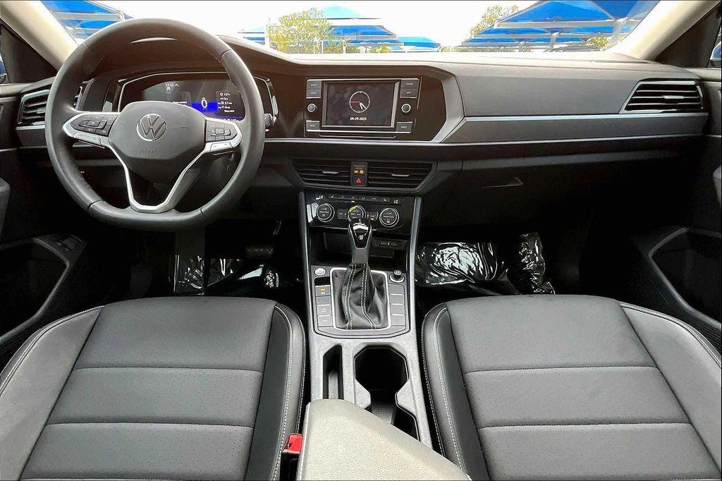 used 2024 Volkswagen Jetta car, priced at $22,171