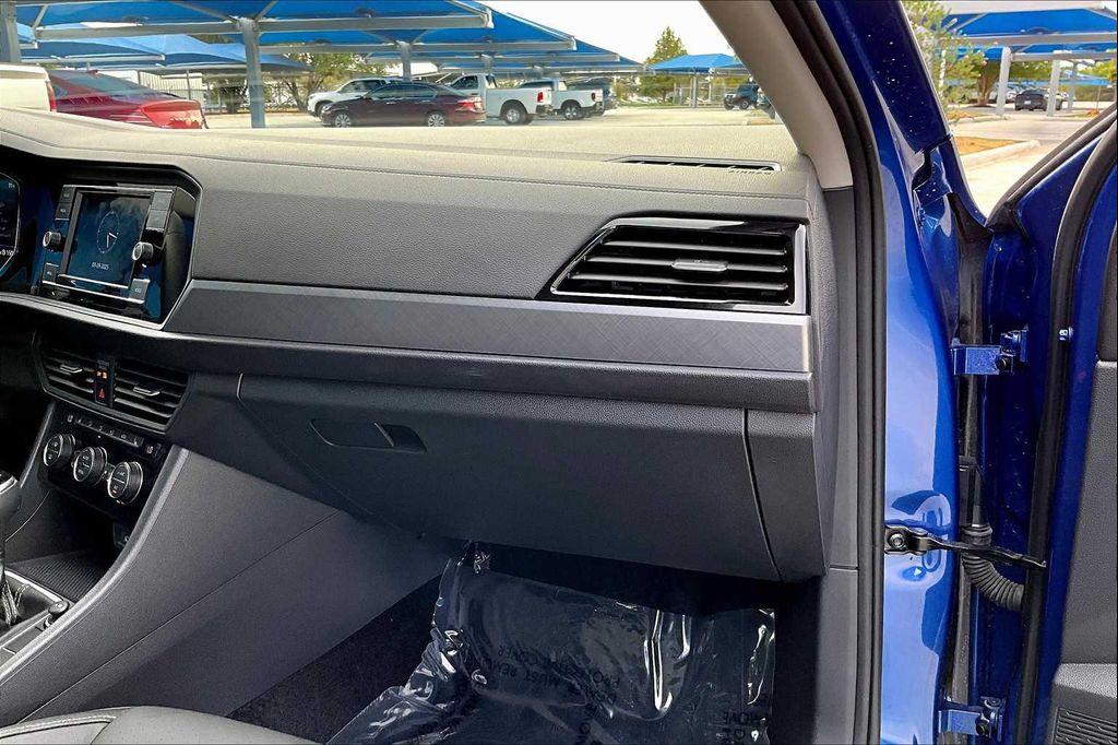 used 2024 Volkswagen Jetta car, priced at $22,171