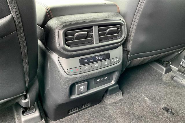 new 2025 Honda Pilot car, priced at $50,850