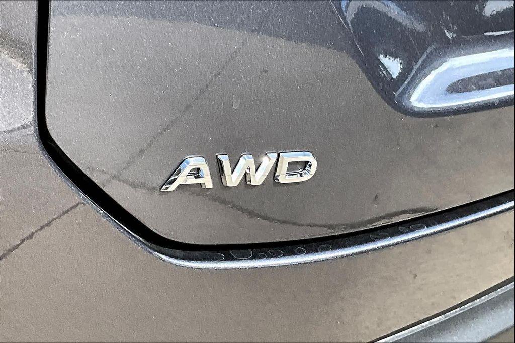 new 2025 Honda Pilot car, priced at $47,050