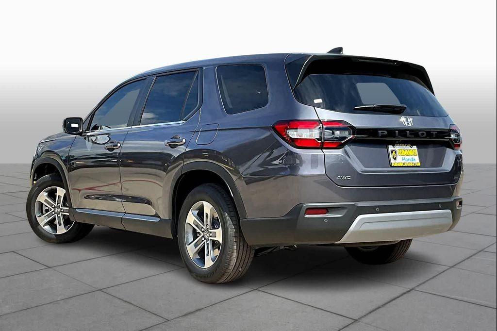 new 2025 Honda Pilot car, priced at $47,050