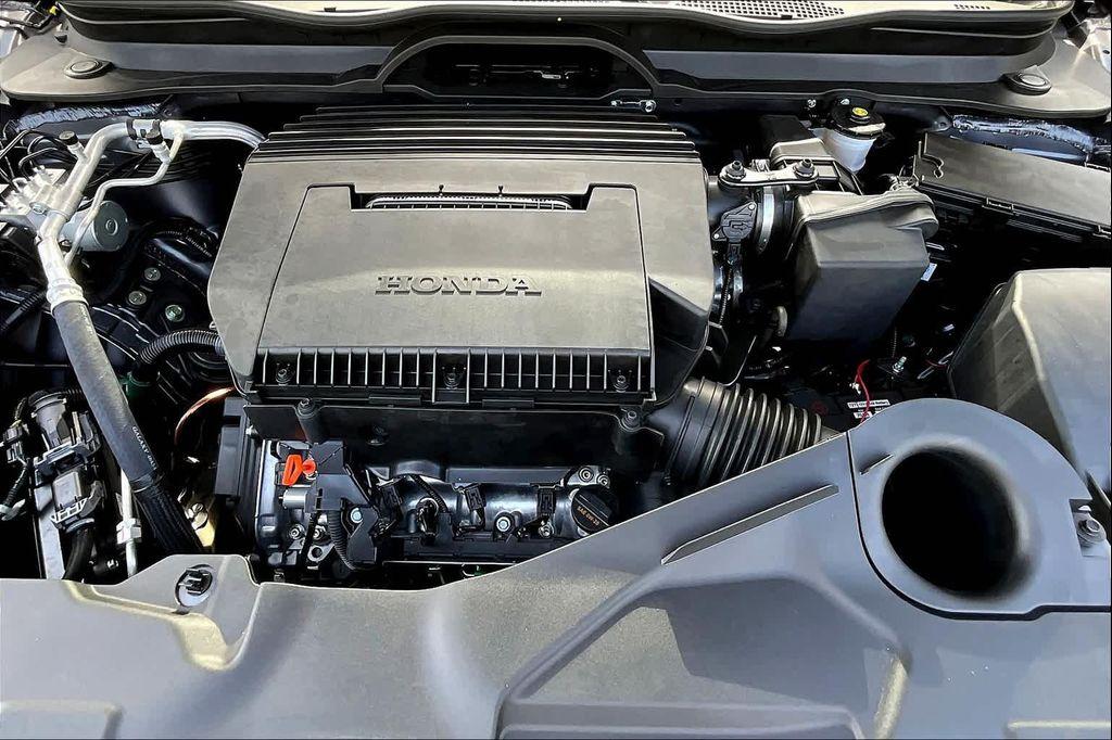 new 2025 Honda Pilot car, priced at $47,050