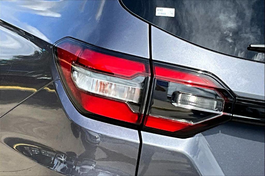 new 2025 Honda Pilot car, priced at $47,050