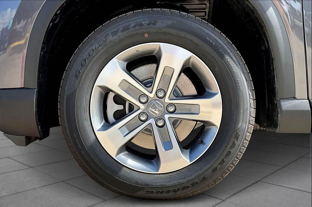 new 2025 Honda Pilot car, priced at $47,050