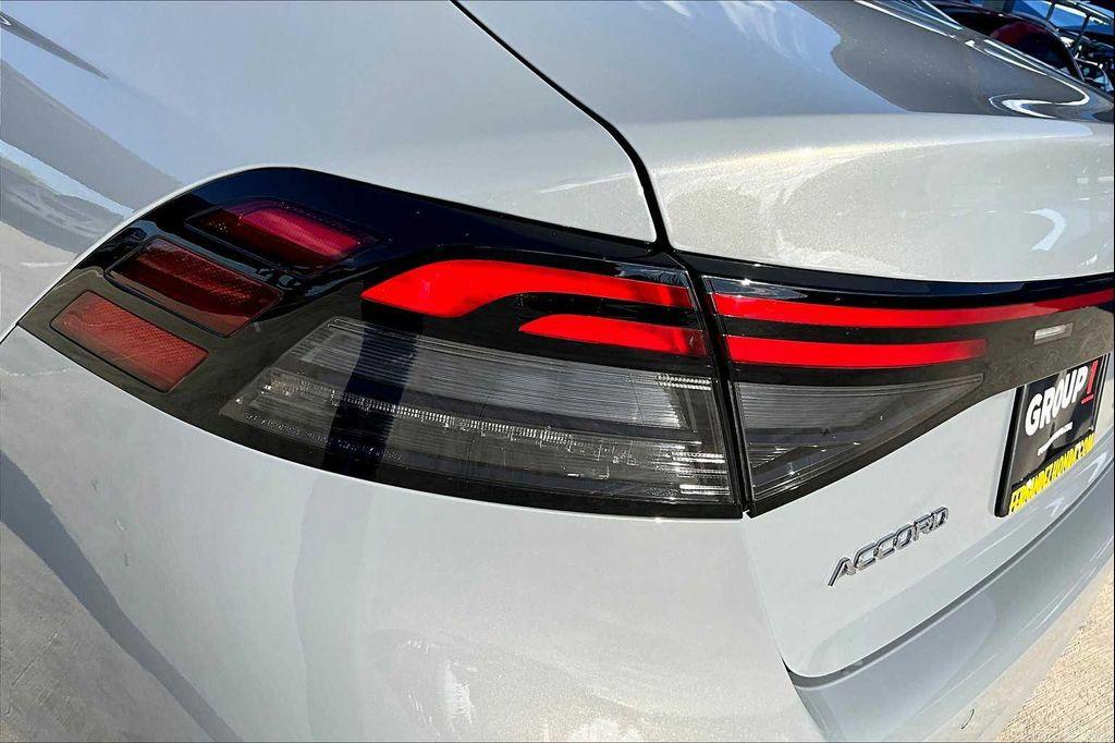 new 2025 Honda Accord Hybrid car, priced at $40,950