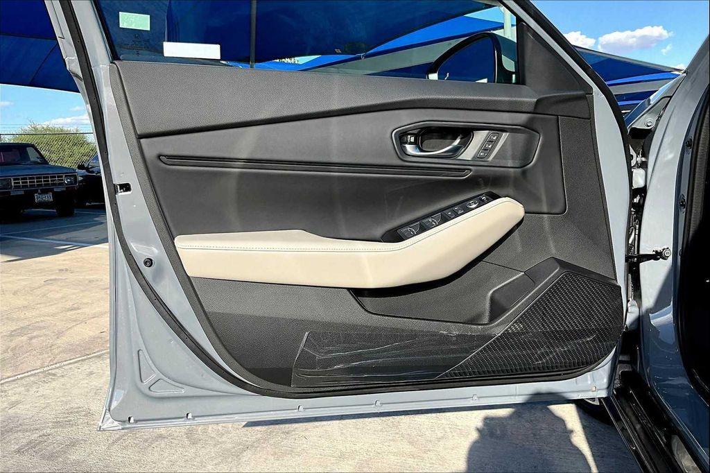 new 2025 Honda Accord Hybrid car, priced at $40,950