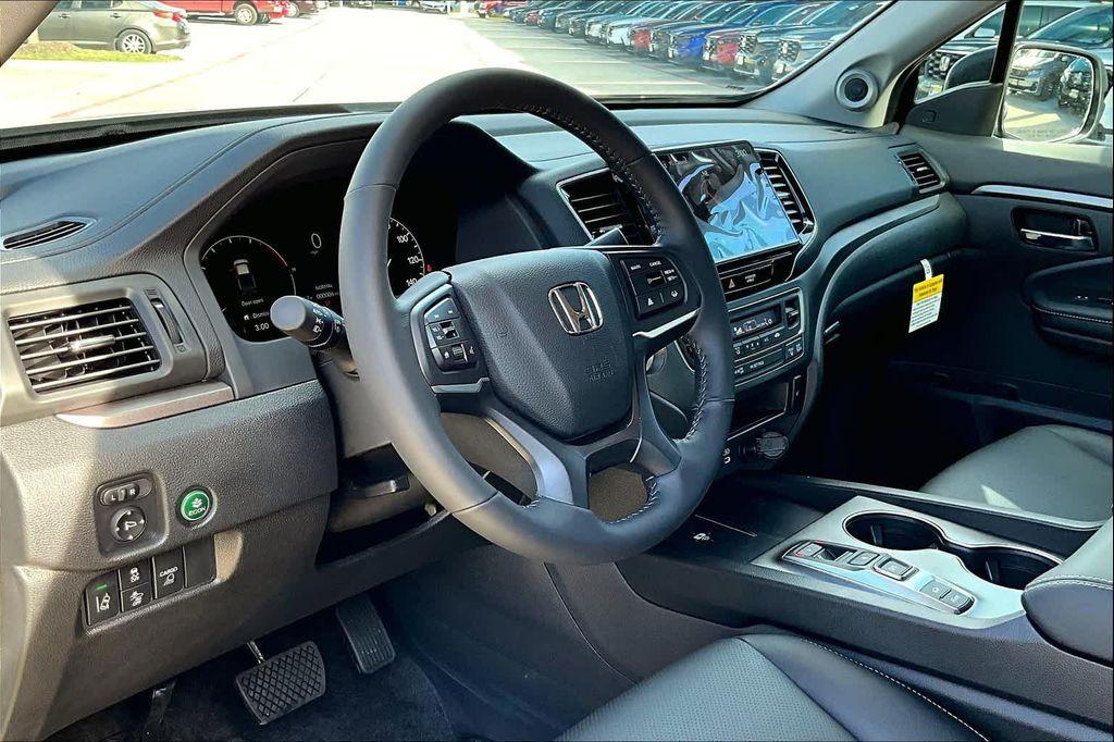 new 2025 Honda Ridgeline car, priced at $44,830