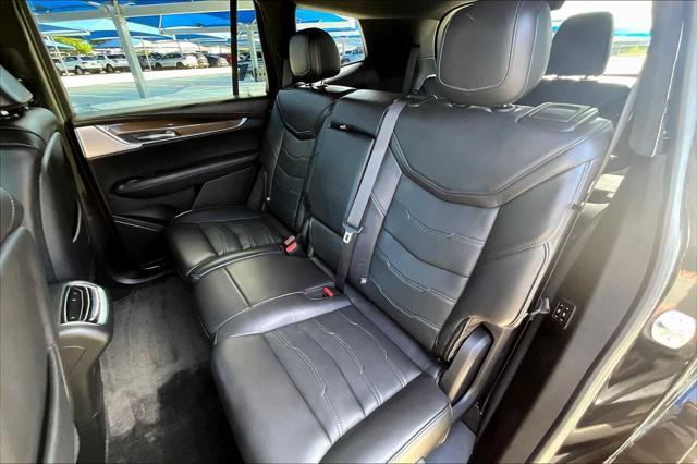 used 2022 Cadillac XT6 car, priced at $37,090