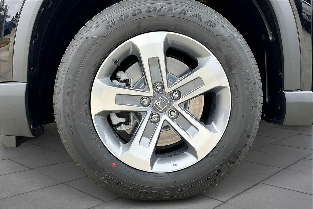 new 2025 Honda Pilot car, priced at $47,825