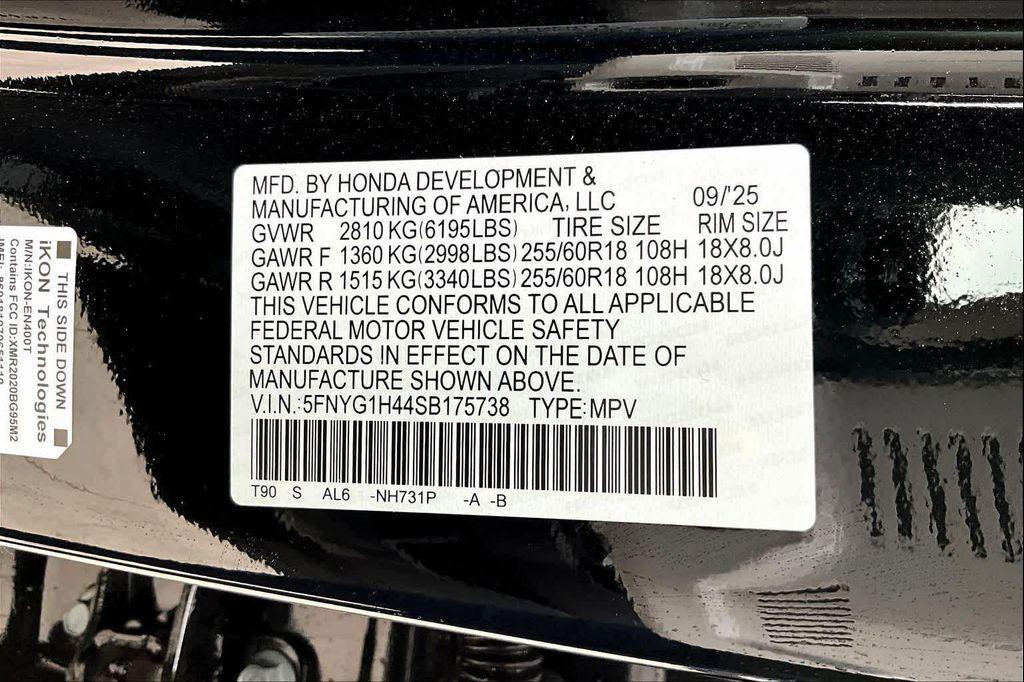 new 2025 Honda Pilot car, priced at $47,825