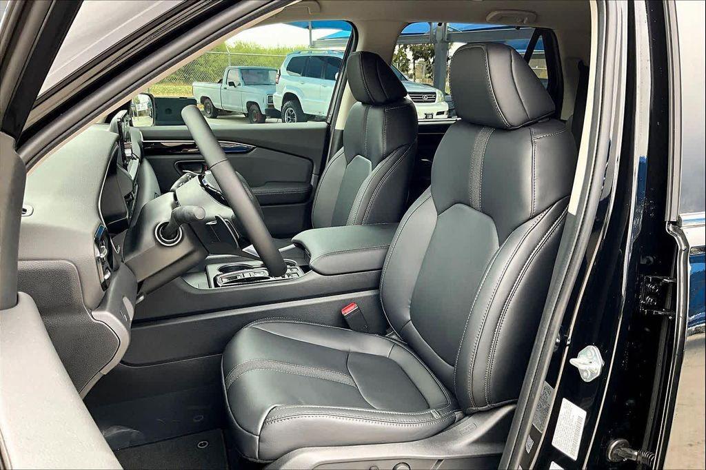 new 2025 Honda Pilot car, priced at $47,825