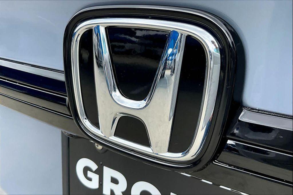 new 2026 Honda Odyssey car, priced at $49,810