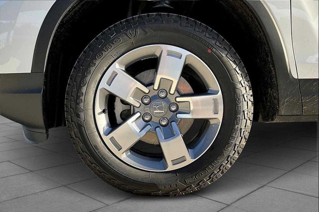 new 2025 Honda Ridgeline car, priced at $44,885